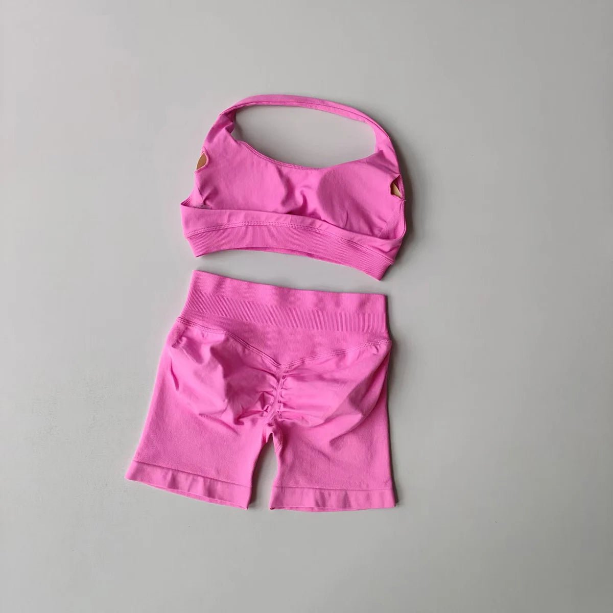 2 Pieces Yoga Suit for Women Seamless Fitness Gym Clothes Halter Sports Bra Matching Impact Shorts Workout Sets Gym Outfit - Clothesfassion.store