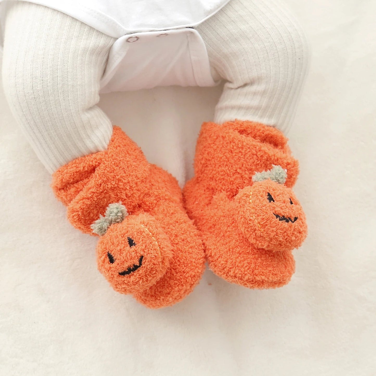 Halloween Pumpkin Baby Booties Stay On Slipper Winter Warm Soft Shoes Newborn Crib Sock Shoes - Clothesfassion.store