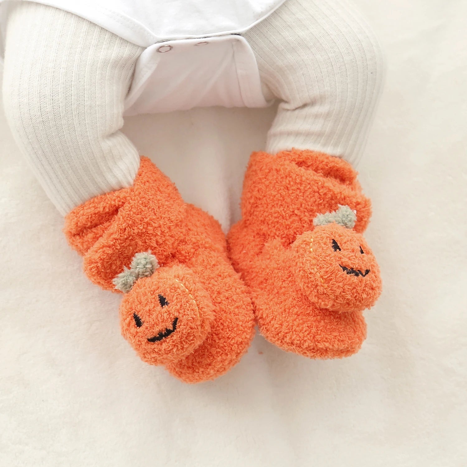 Halloween Pumpkin Baby Booties Stay On Slipper Winter Warm Soft Shoes Newborn Crib Sock Shoes - Clothesfassion.store