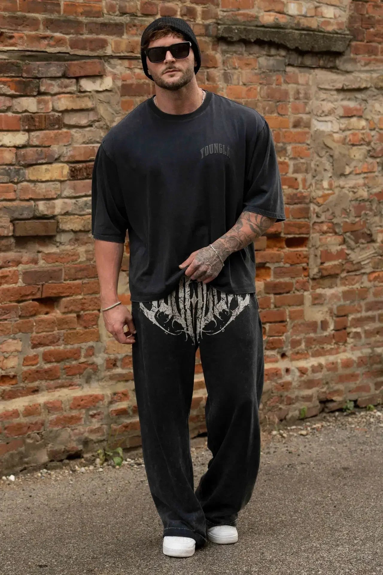 Men's straight legs wide pants fitness training casual sports outdoor running trousers fashion American style brand sports pants - Clothesfassion.store