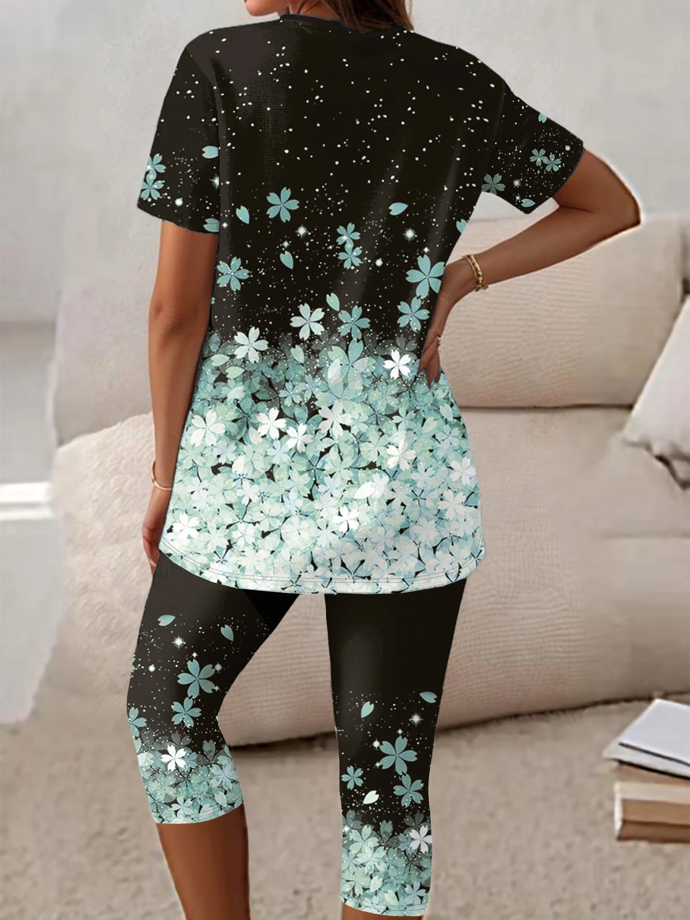 Plus Size Lady Suit Round Neck New Summer Casual Large Size Lucky Grass Print Short - Sleeved T-Shirt Pants Two - Piece Suit - Clothesfassion.store