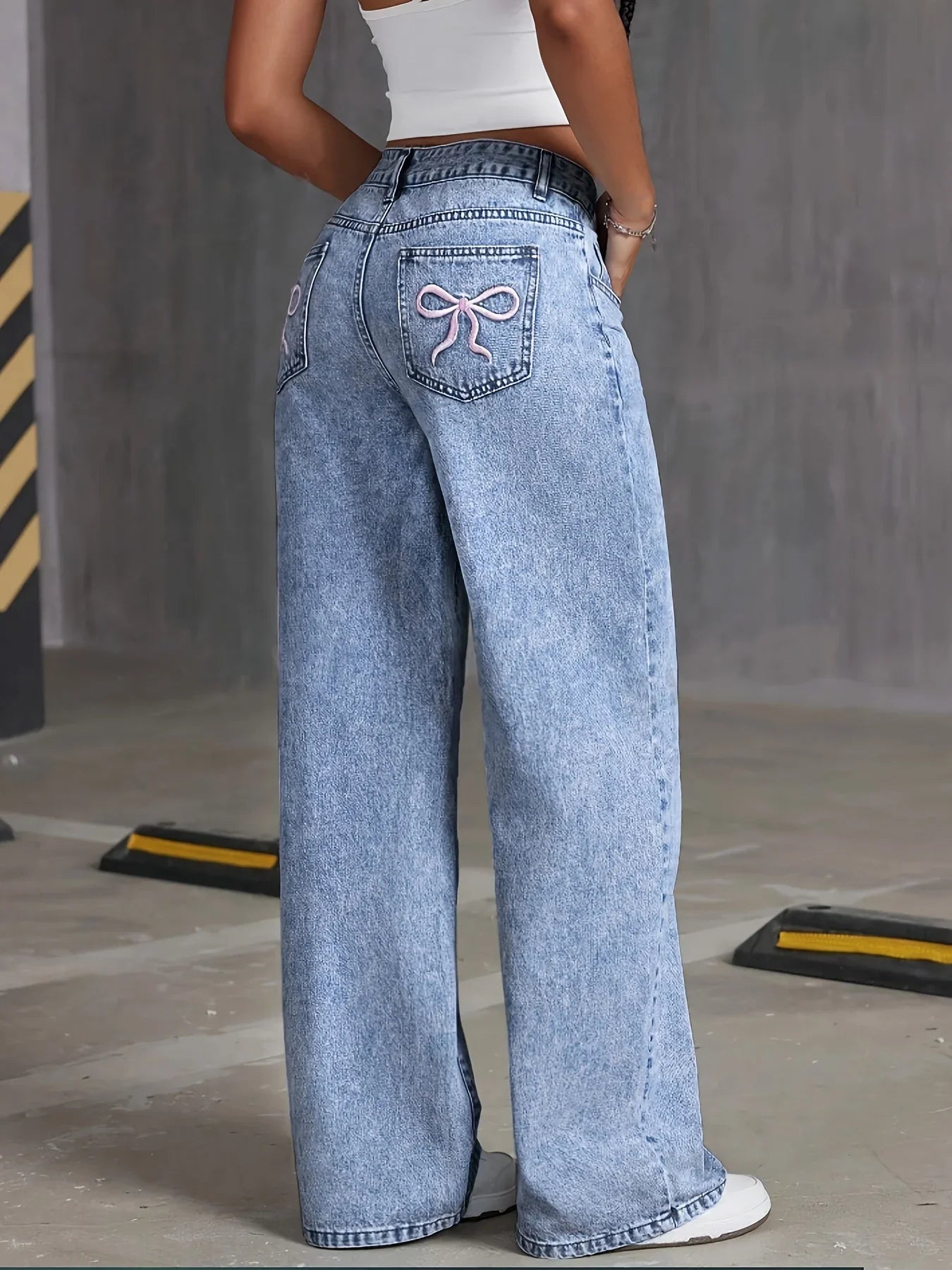 Women's Back Pocket Bow Embroidered Fashionable Wide Leg Pants Versatile Washed Denim Trousers - Clothesfassion.store